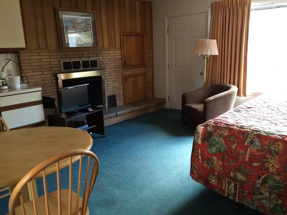 Columbine Inn (Adults Only) Estes Park Bagian luar foto