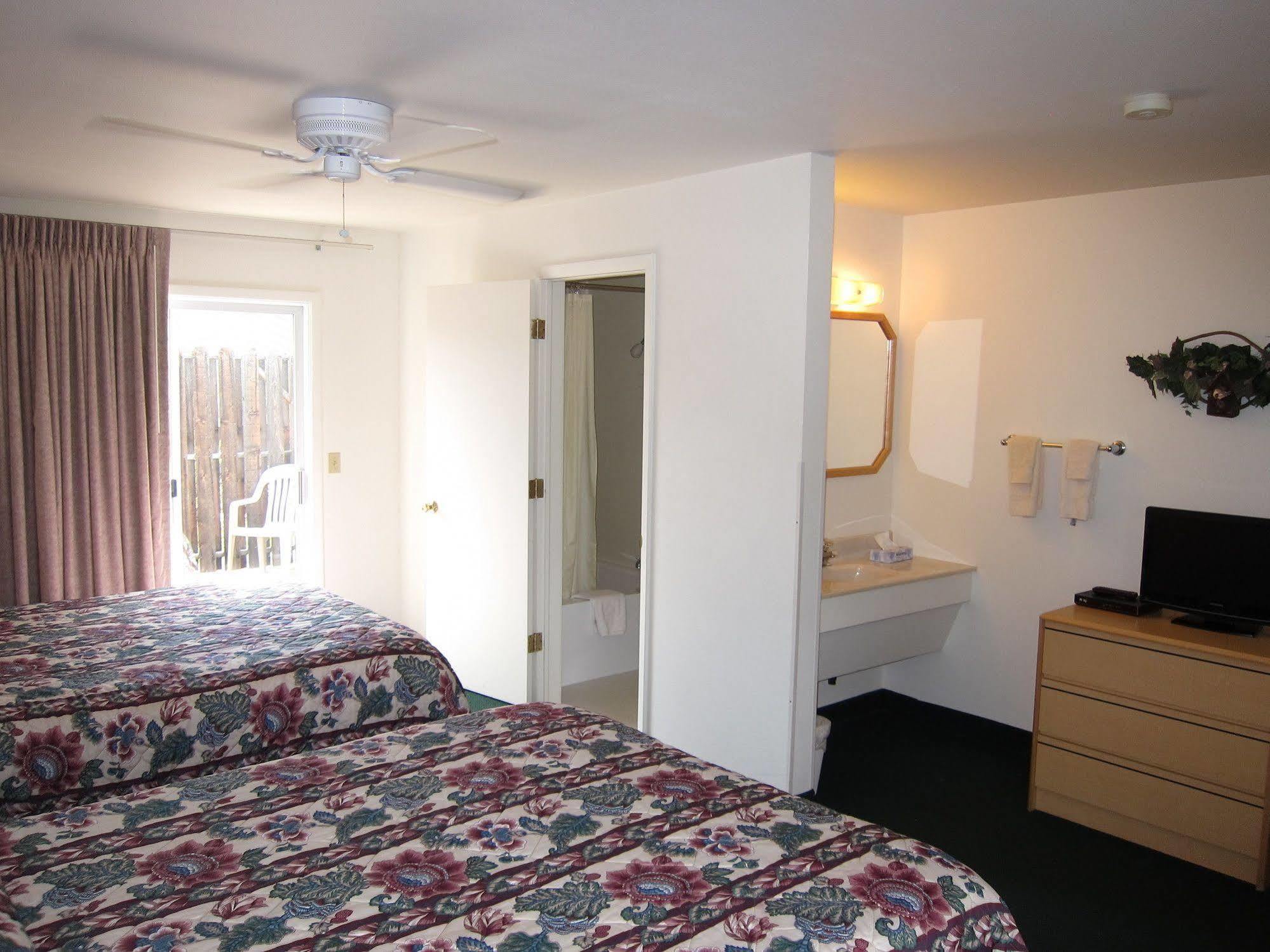 Columbine Inn (Adults Only) Estes Park Bagian luar foto